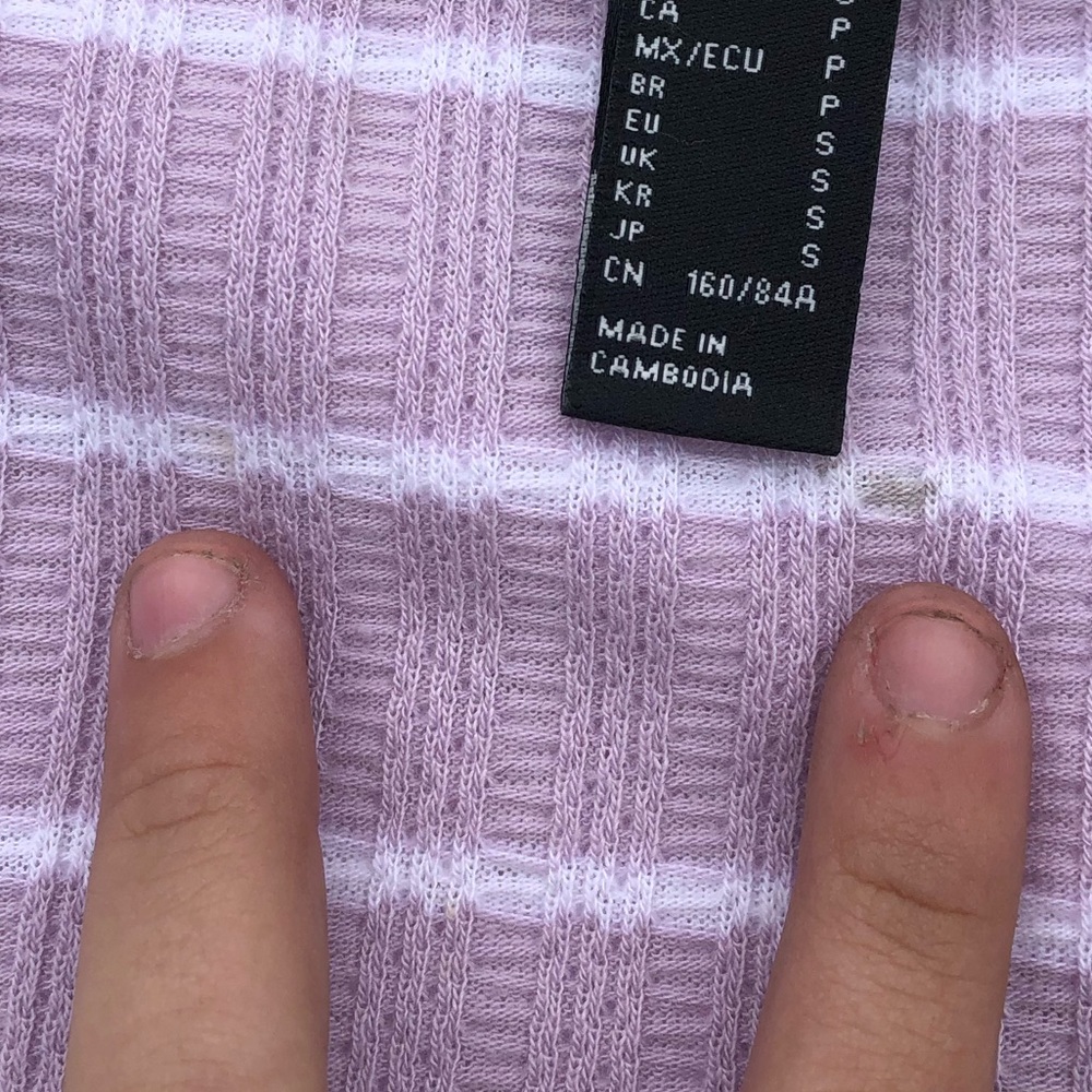 f21 trendy shirt! - Picture 3 of 3